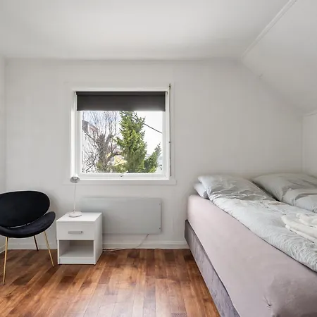 Alfheim Living - Comfortable Arctic Quarto em Acomodações Particulares *