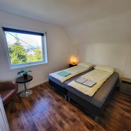 Alfheim Living - Comfortable Arctic Quarto em Acomodações Particulares Tromsø